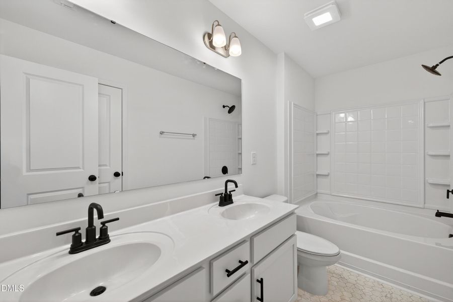 NTR 51 Devin 2098 EA1 IO (30)