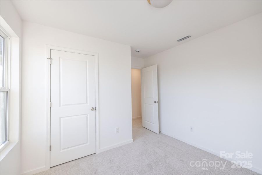 Spacious, unfurnished interior of a new home in Morrow Brook, Albemarle (Image 14).