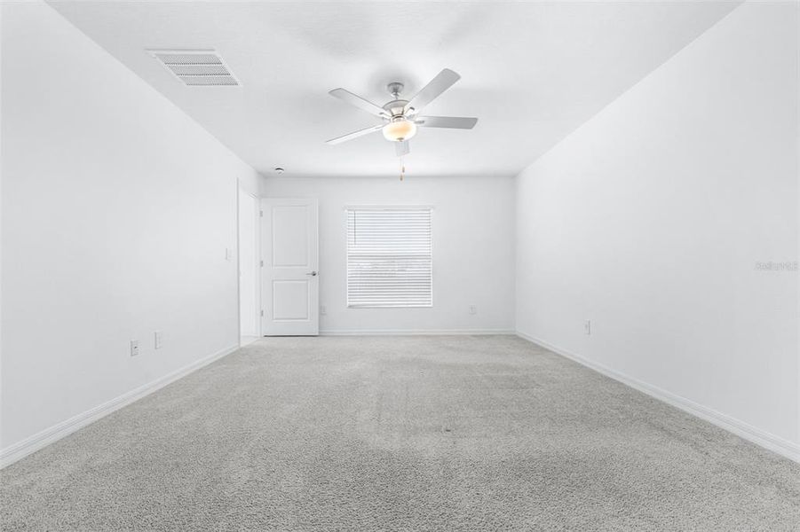 Spacious, unfurnished interior of a new home in Wind Meadows South, Bartow (Image 42). Spacious, unfurnished interior of a new home in Wind Meadows South, Bartow (Image 42).