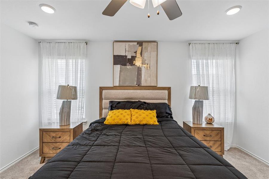 Furnished interior view inside a new home in Cloverleaf Crossing Townhomes, Mesquite (Image 8).