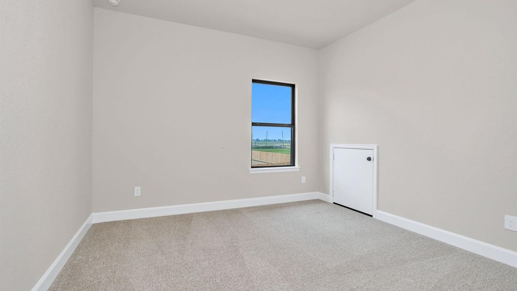 Spacious, unfurnished interior of a new home in Candela, Richmond (Image 16).