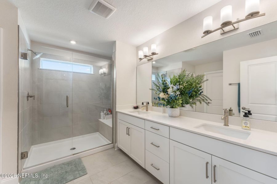 Furnished interior view inside a new home in Olde Mandarin Estates, Jacksonville (Image 44).