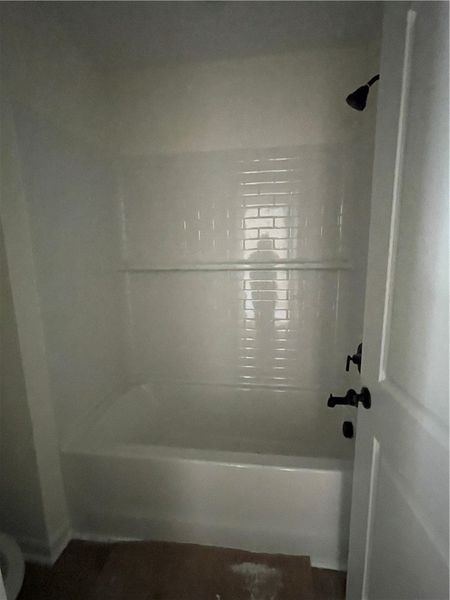 Image 19 of a home in Springwood Grove.