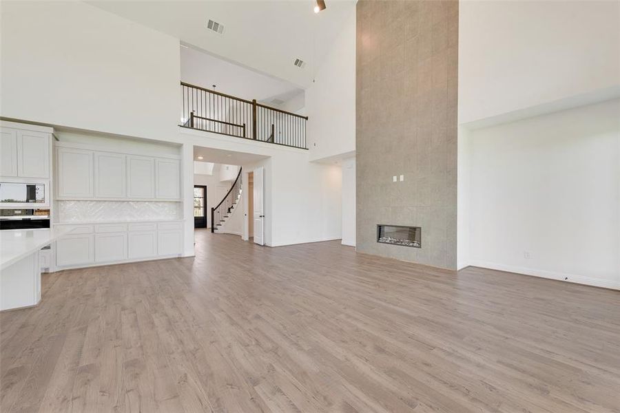 Spacious, unfurnished interior of a new home in Park Trails, Forney (Image 15). Spacious, unfurnished interior of a new home in Park Trails, Forney (Image 15).