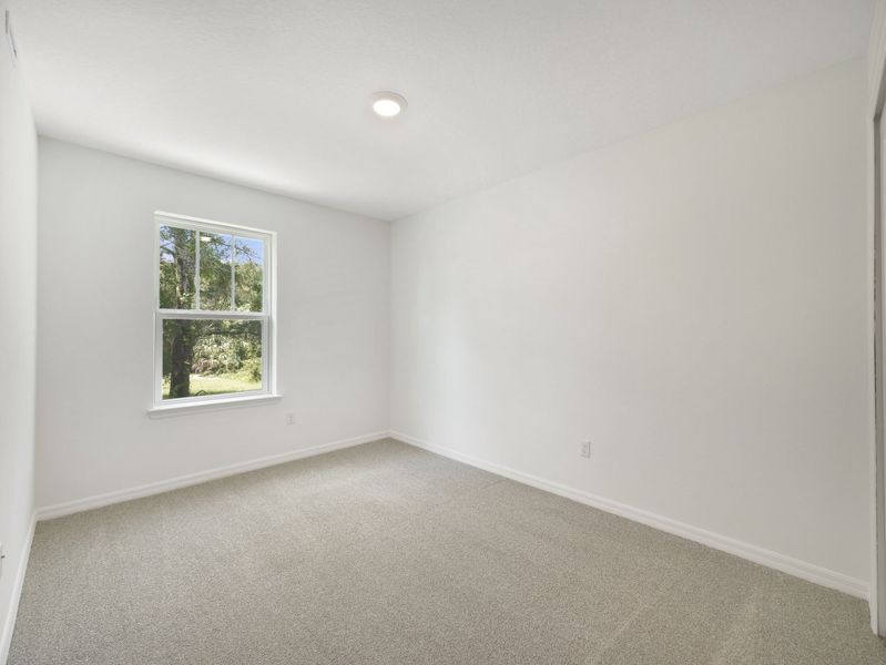 Spacious, unfurnished interior of a new home in Towns at Greenleaf, Oviedo (Image 29).