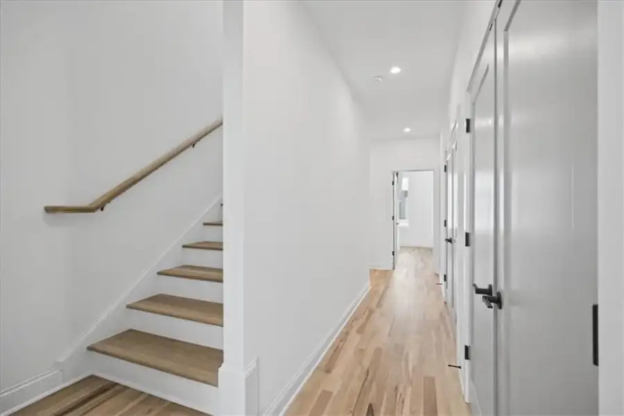 Spacious, unfurnished interior of a new home in Madison Park, Atlanta (Image 46).