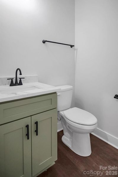 Image 34 of a home in .