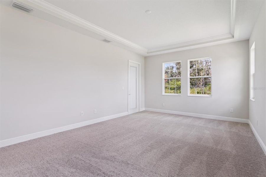 Spacious, unfurnished interior of a new home in Triple Creek, Riverview (Image 20).