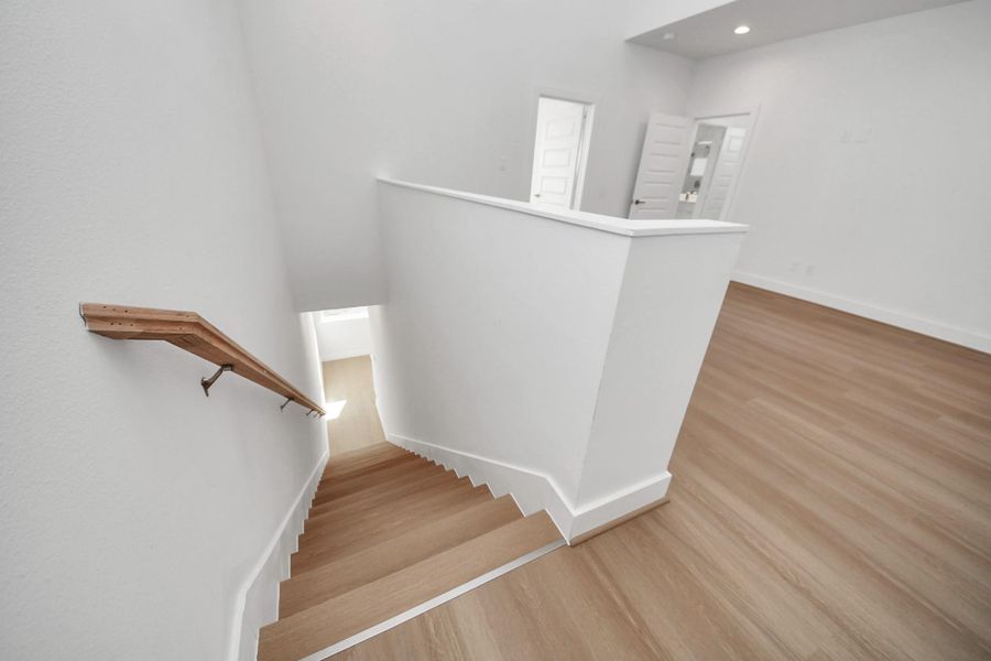 Spacious, unfurnished interior of a new home in , Houston (Image 21).