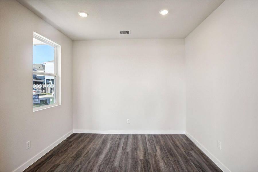 Photo is not of the actual home but is an inspirational photo of builder’s model home and may depict options, furnishings, and/or decorator features that are not included. Photo is not of the actual home but is an inspirational photo of builder’s model home and may depict options, furnishings, and/or decorator features that are not included.