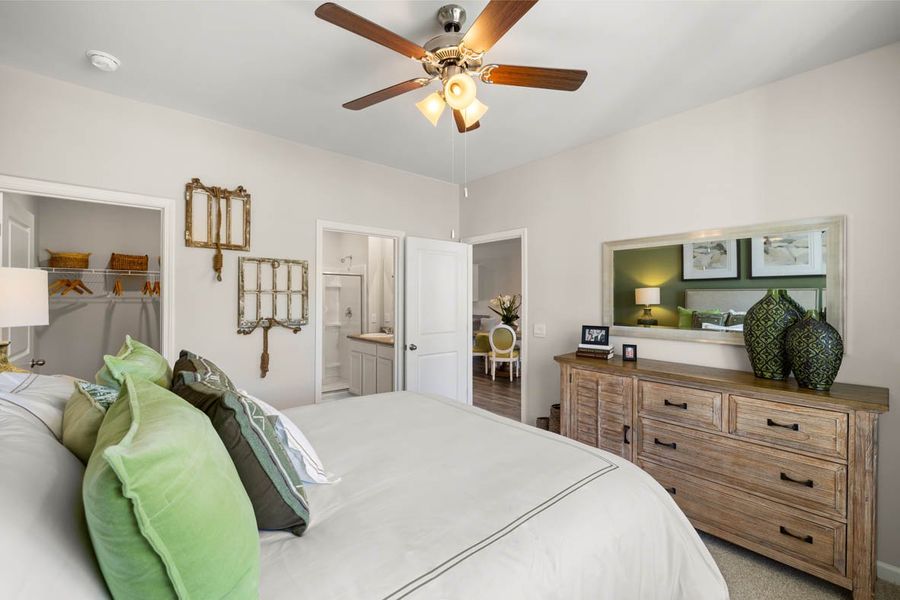Representative furnished interior of a home built from the Calloway 3 by D.R. Horton in Byrd Village, Graniteville (Image 17).
