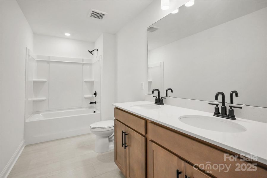 Image 24 of a home in Forest Creek.