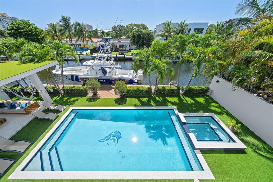 Exterior details and patio area of a home in , North Miami (Image 24).