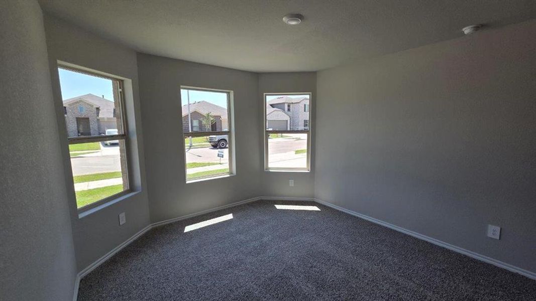 Spacious, unfurnished interior of a new home in Rosewood at Beltmill, Fort Worth (Image 13).