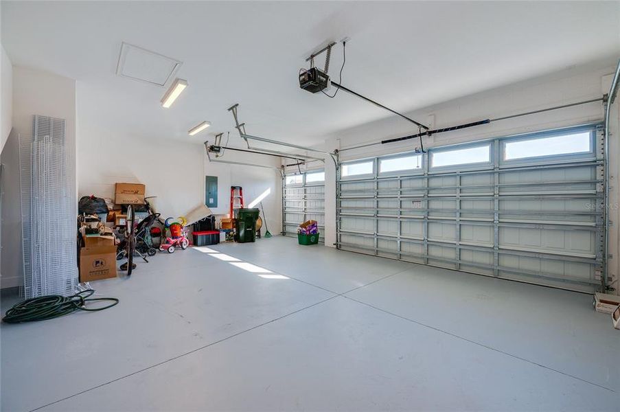 Spacious, unfurnished interior of a new home in , Daytona Beach (Image 44).