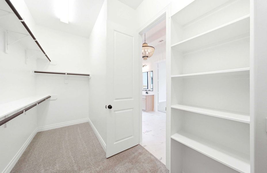 Furnished interior view inside a new home in The Highlands 55′, Porter (Image 19).
