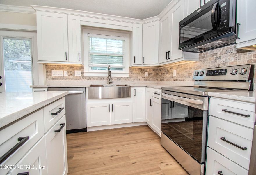 Furnished interior view inside a new home in , Callahan (Image 4).