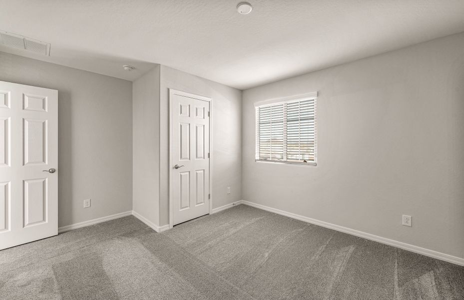 Spacious, unfurnished interior of a new home in Visara, Surprise (Image 26).