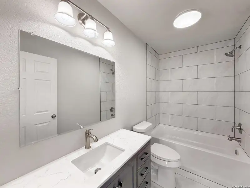 Furnished interior view inside a new home in , Spring Branch (Image 8).