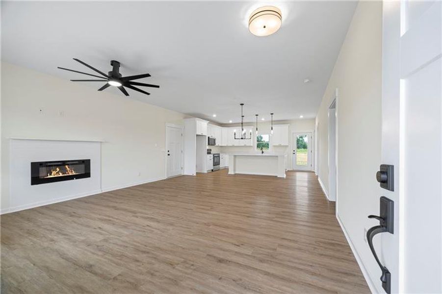 Image 33 of a home in . Image 33 of a home in .