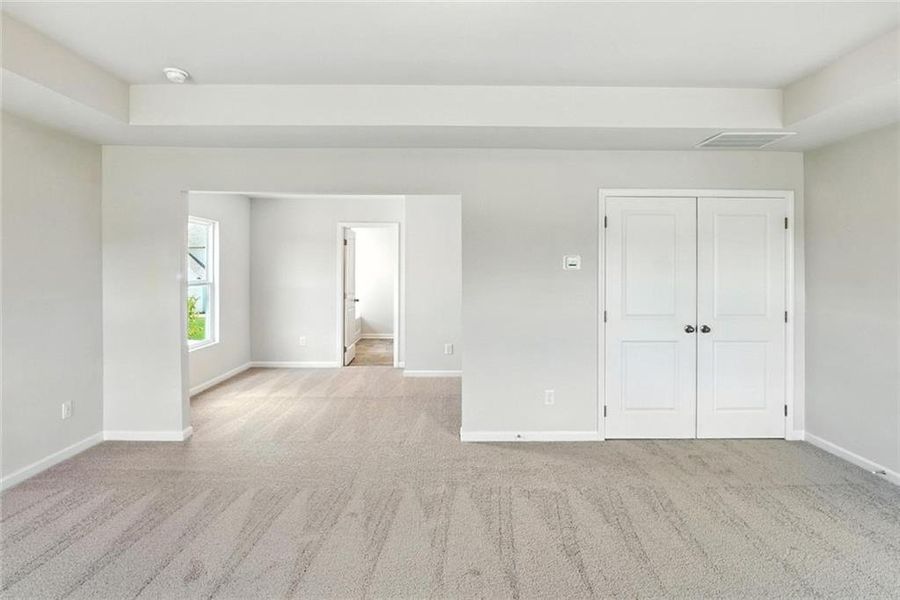 Spacious, unfurnished interior of a new home in , Jefferson (Image 25). Spacious, unfurnished interior of a new home in , Jefferson (Image 25).