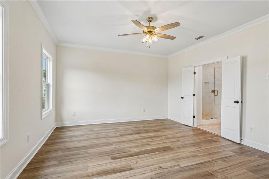 Spacious, unfurnished interior of a new home in Waterside Townhomes, Peachtree Corners (Image 21).