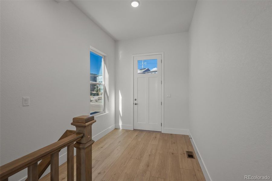 Spacious, unfurnished interior of a new home in Trailside at Cottonwood Creek, Colorado Springs (Image 30).