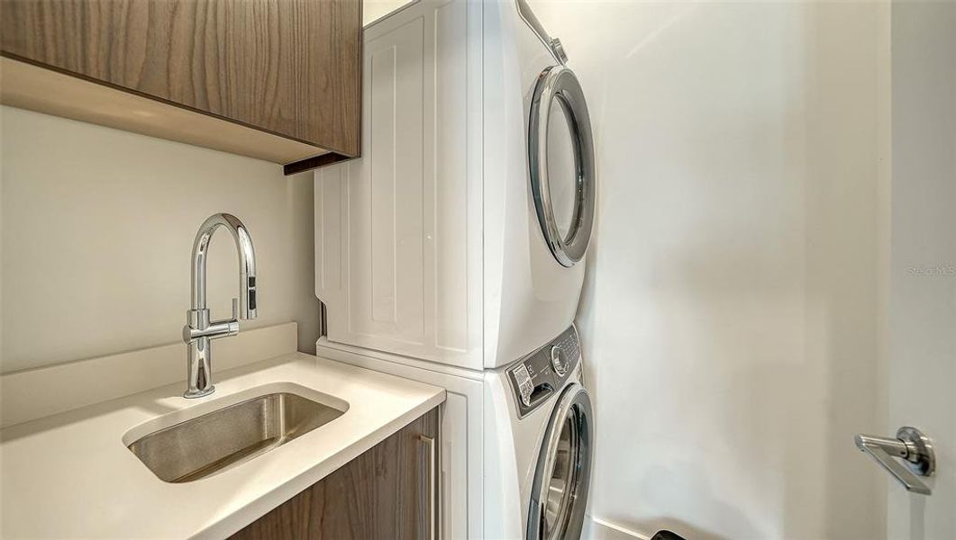 Close-up of interior finishes inside a home in , Sarasota (Image 21).