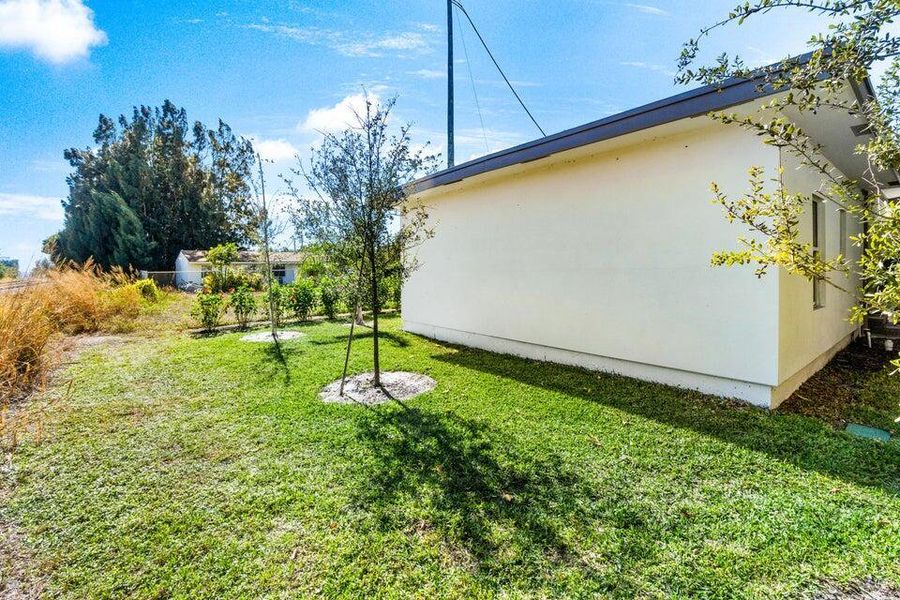 Image 21 of a home in . Image 21 of a home in .