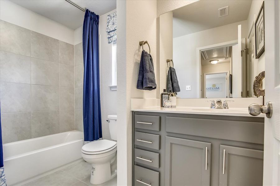 Furnished interior view inside a new home in Crosswinds, Kyle (Image 14).