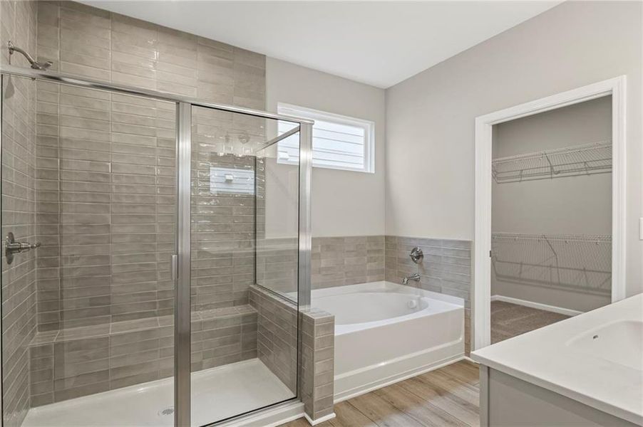 Furnished interior view inside a new home in Laurel Farms, Dallas (Image 12). Furnished interior view inside a new home in Laurel Farms, Dallas (Image 12).