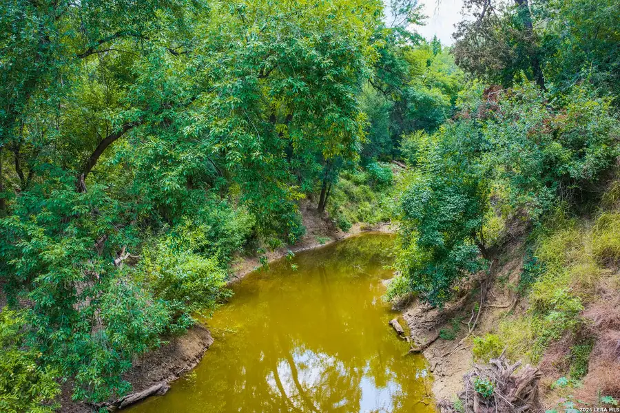 Natural landscape and outdoor views near in Crystal City (Image 31). Natural landscape and outdoor views near in Crystal City (Image 31).
