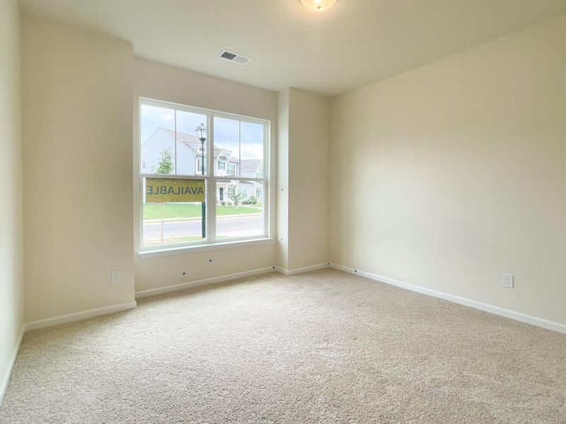 Spacious, unfurnished interior of a new home in Greenrich Mill, Simpsonville (Image 9). Spacious, unfurnished interior of a new home in Greenrich Mill, Simpsonville (Image 9).