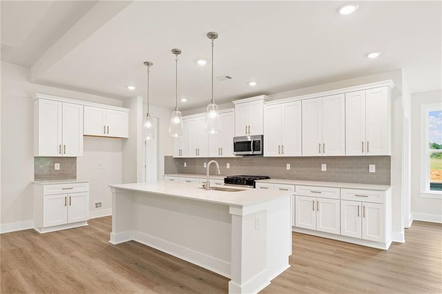 Furnished interior view inside a new home in Bay Creek Overlook, Loganville (Image 10).