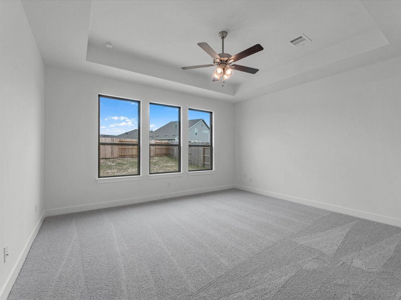 Representative image. Features, specifications, selections and colors may vary.