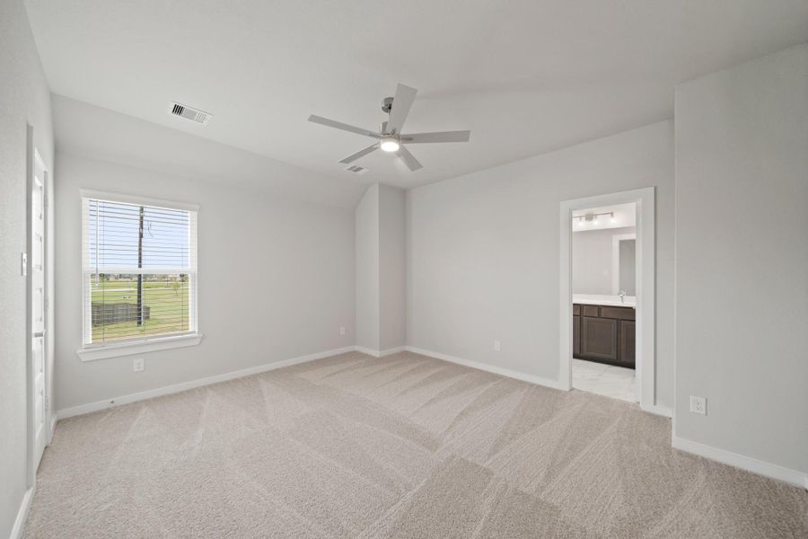 Spacious, unfurnished interior of a new home in Beacon Hill, Waller (Image 23). Spacious, unfurnished interior of a new home in Beacon Hill, Waller (Image 23).