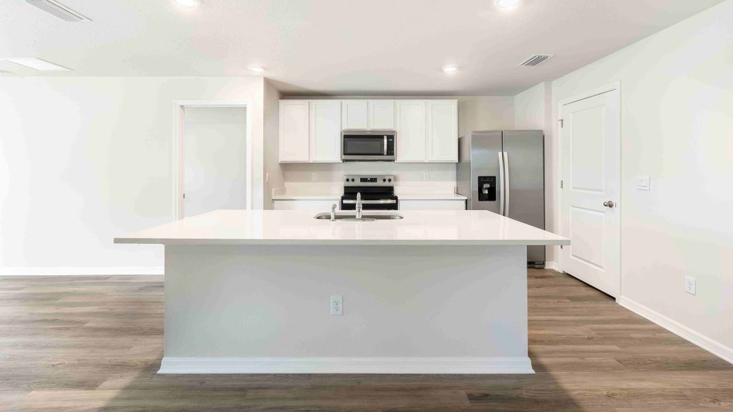 Furnished interior view inside a new home in Star Farms at Lakewood Ranch, Bradenton (Image 5). Furnished interior view inside a new home in Star Farms at Lakewood Ranch, Bradenton (Image 5).