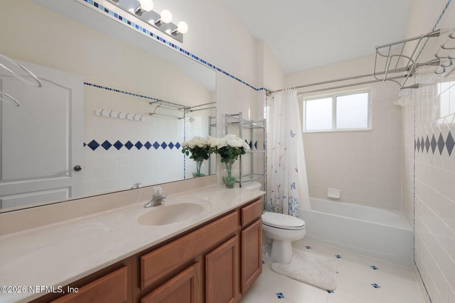 Furnished interior view inside a new home in , Jacksonville (Image 9).