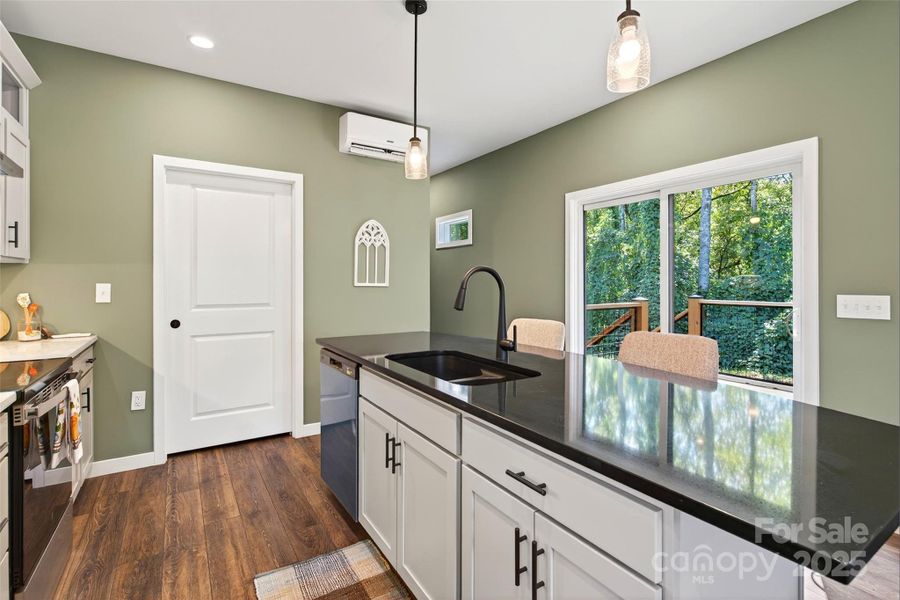 Furnished interior view inside a new home in , Marion (Image 13).