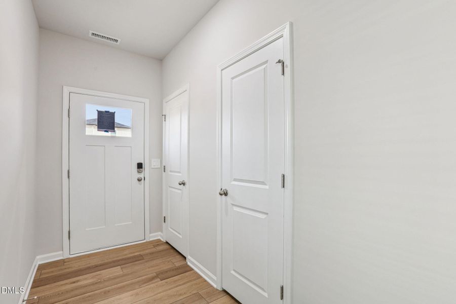 5-web-or-mls-Raleigh - Oak Manor - 908 G