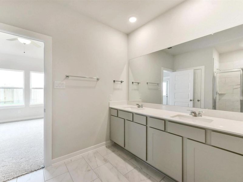 Furnished interior view inside a new home in River Ranch Meadows, Dayton (Image 10).