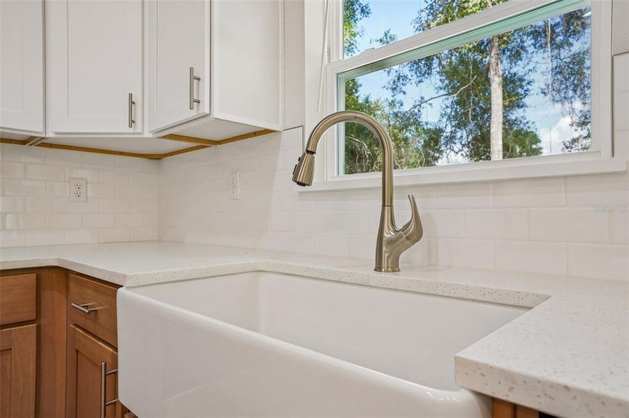 Close-up of interior finishes inside a home in , Citrus Springs (Image 14).