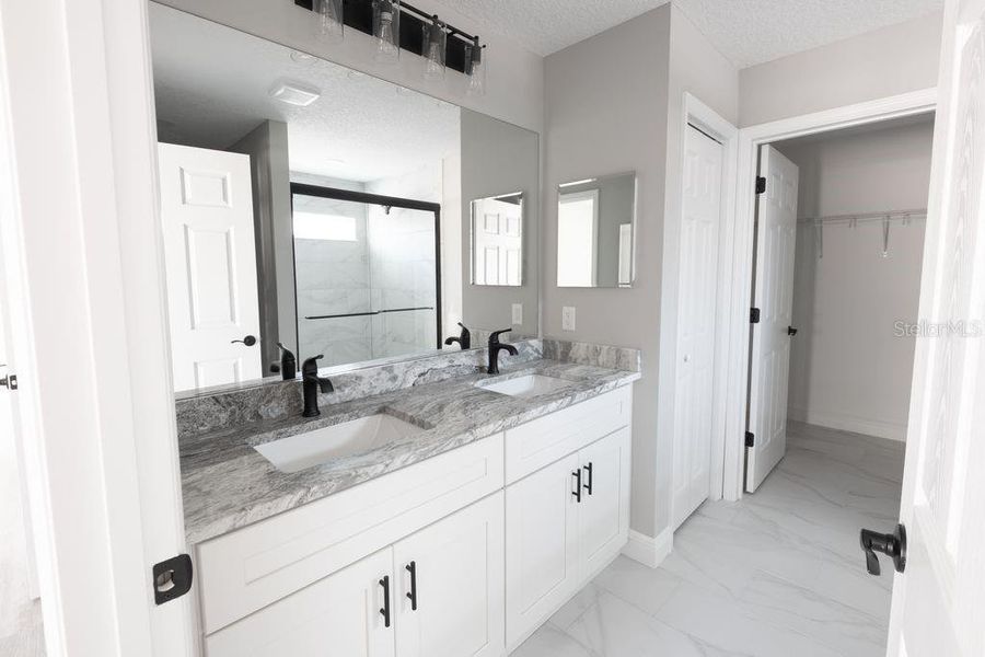 Furnished interior view inside a new home in , Citrus Springs (Image 11).