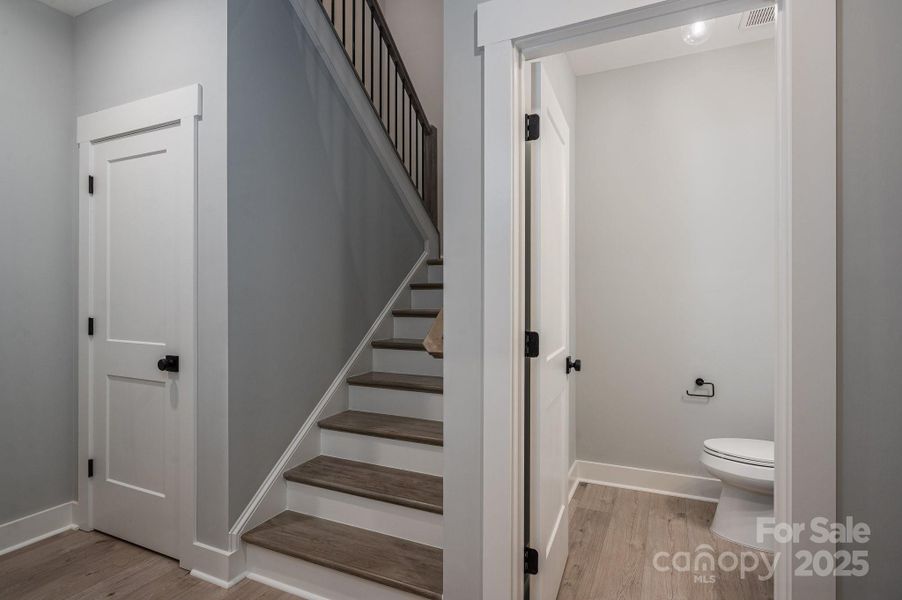 Image 37 of a home in .