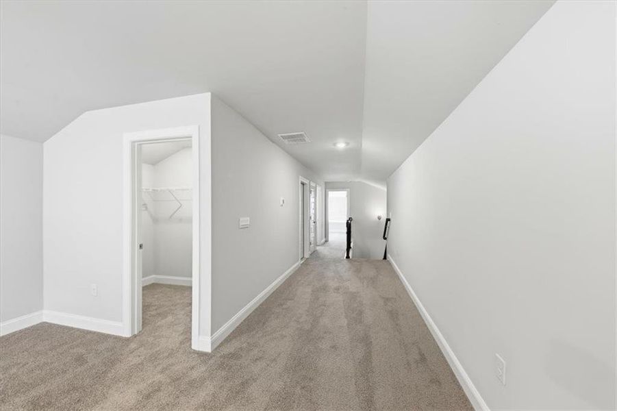 Spacious, unfurnished interior of a new home in Tuscany Hills, Douglasville (Image 42). Spacious, unfurnished interior of a new home in Tuscany Hills, Douglasville (Image 42).