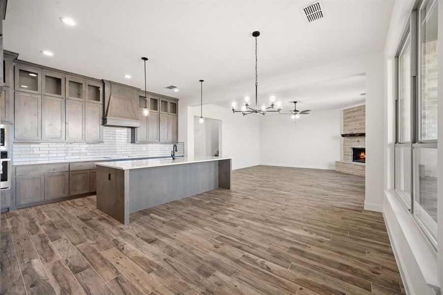Furnished interior view inside a new home in , Waxahachie (Image 17).