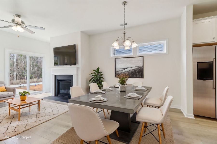 Representative furnished interior of a home built from the Darcy II by Great Southern Homes in Shady Grove, Conway (Image 5).