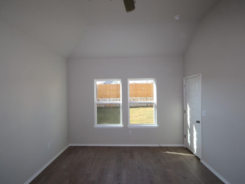 Spacious, unfurnished interior of a new home in Cascades at Onion Creek, Austin (Image 9). Spacious, unfurnished interior of a new home in Cascades at Onion Creek, Austin (Image 9).