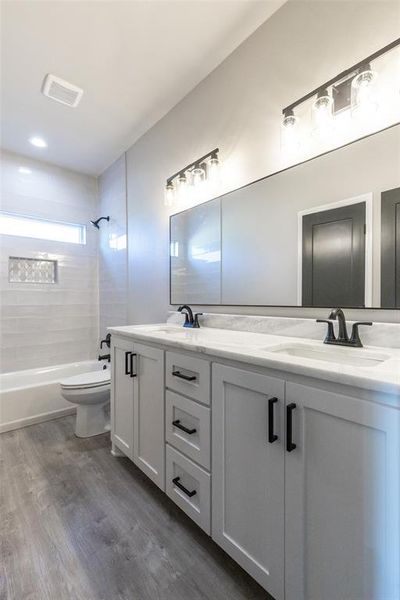 Furnished interior view inside a new home in , Tuscola (Image 15).