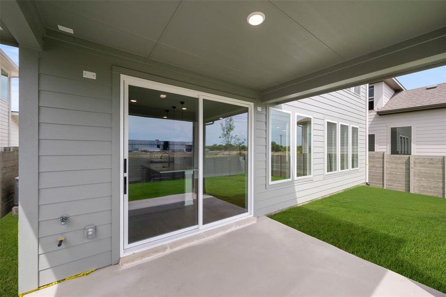 1624 Ginger- Patio-1 1624 Ginger- Patio-1